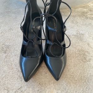 NEW leather Saks 5th avenue black stiletto heels